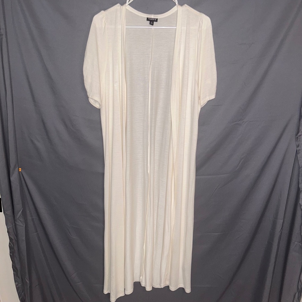 Torrid Cream Lightweight Duster Cardigan Short Sleeve Open Front Womens Size 0
